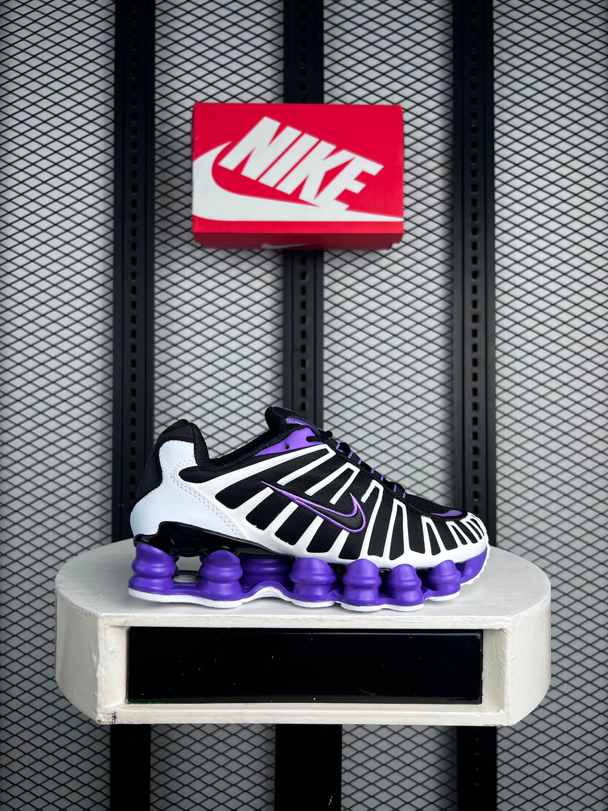 NIKE SHOX TL "COURT PURPLE