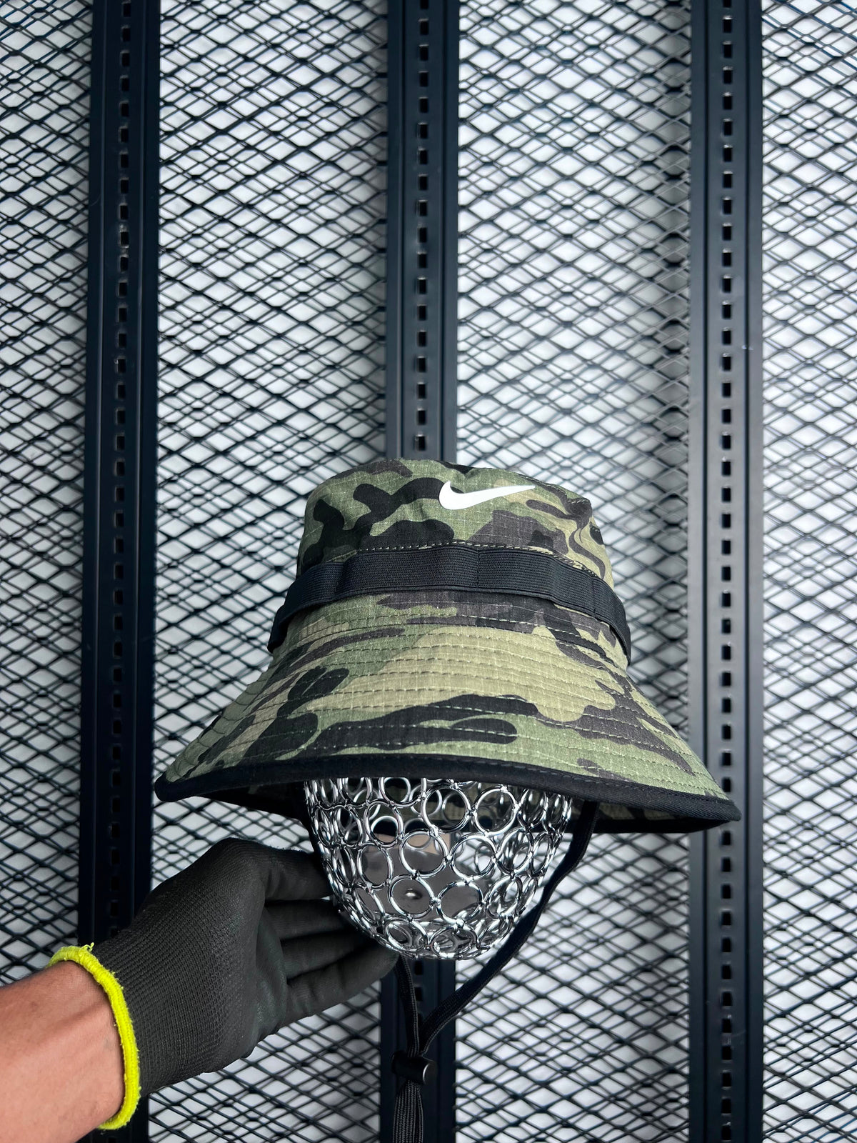 NIKE APEX DRI-FIT BUCKET HAT